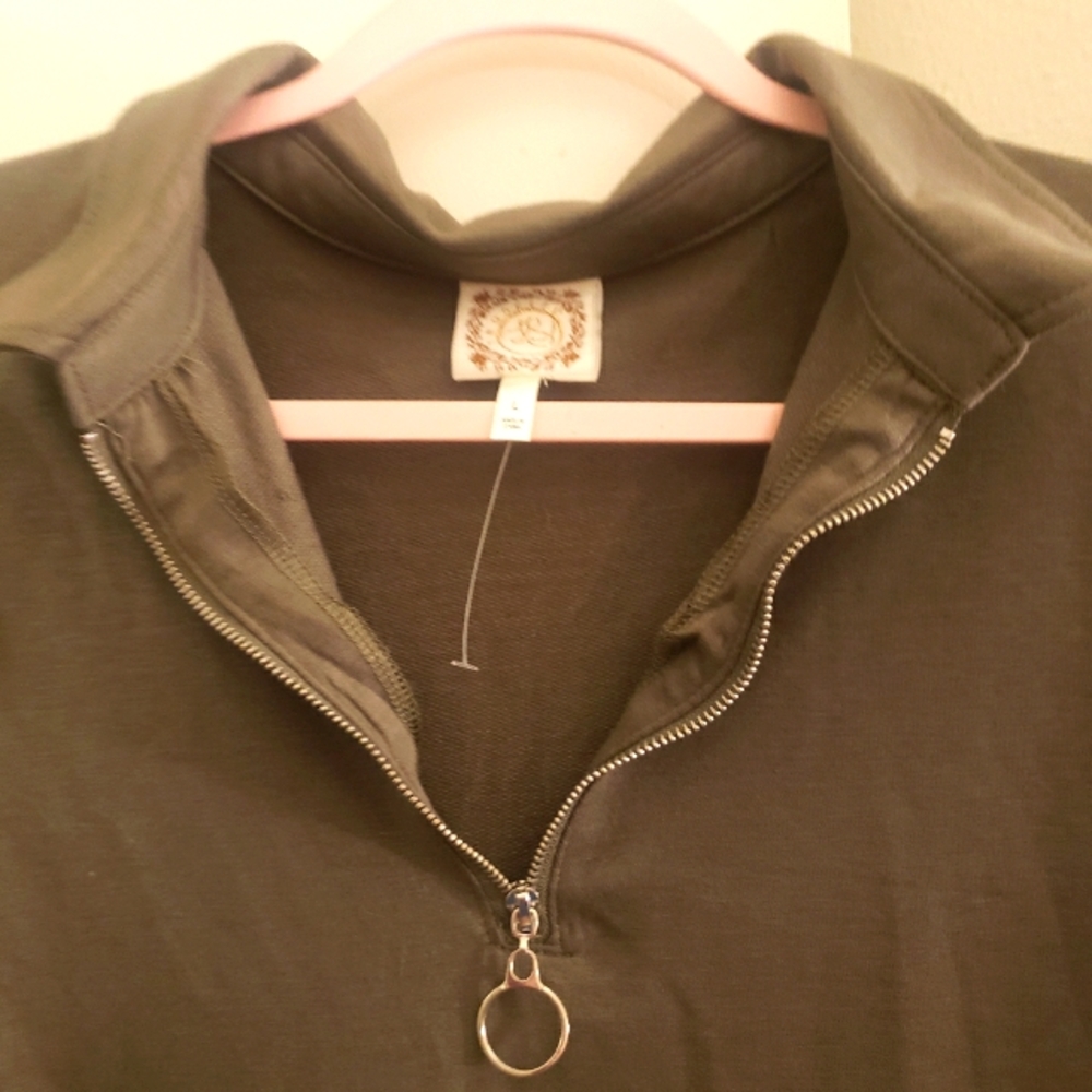 New w/o tags top - Picture 7 of 8